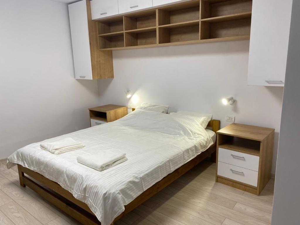 New Situat Pe Stefan Cel Mare, La 5 Min De Obor 布加勒斯特