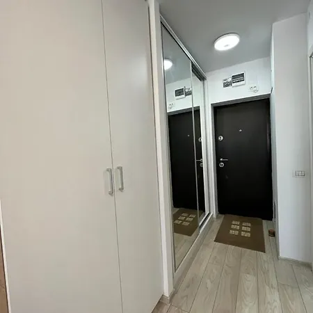 New Apartment Situat Pe Stefan Cel Mare, La 5 Min De Obor 布加勒斯特 Exterior photo